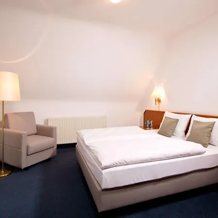 فندق Achat Neustadt an der Weinstraße