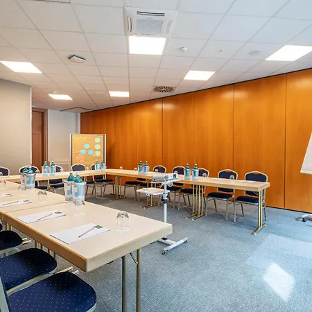 فندق Achat Neustadt an der Weinstraße