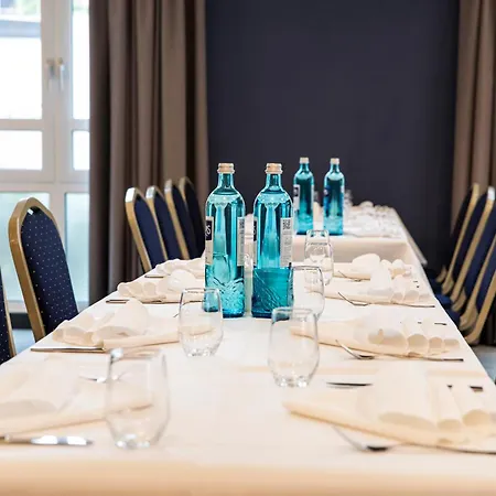 فندق Achat Neustadt an der Weinstraße